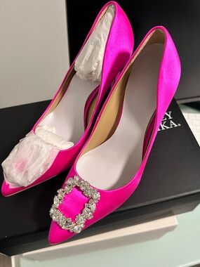 Badgley Mischka Fuchsia Satin Pointed Toe Flats with Crystal Buckle